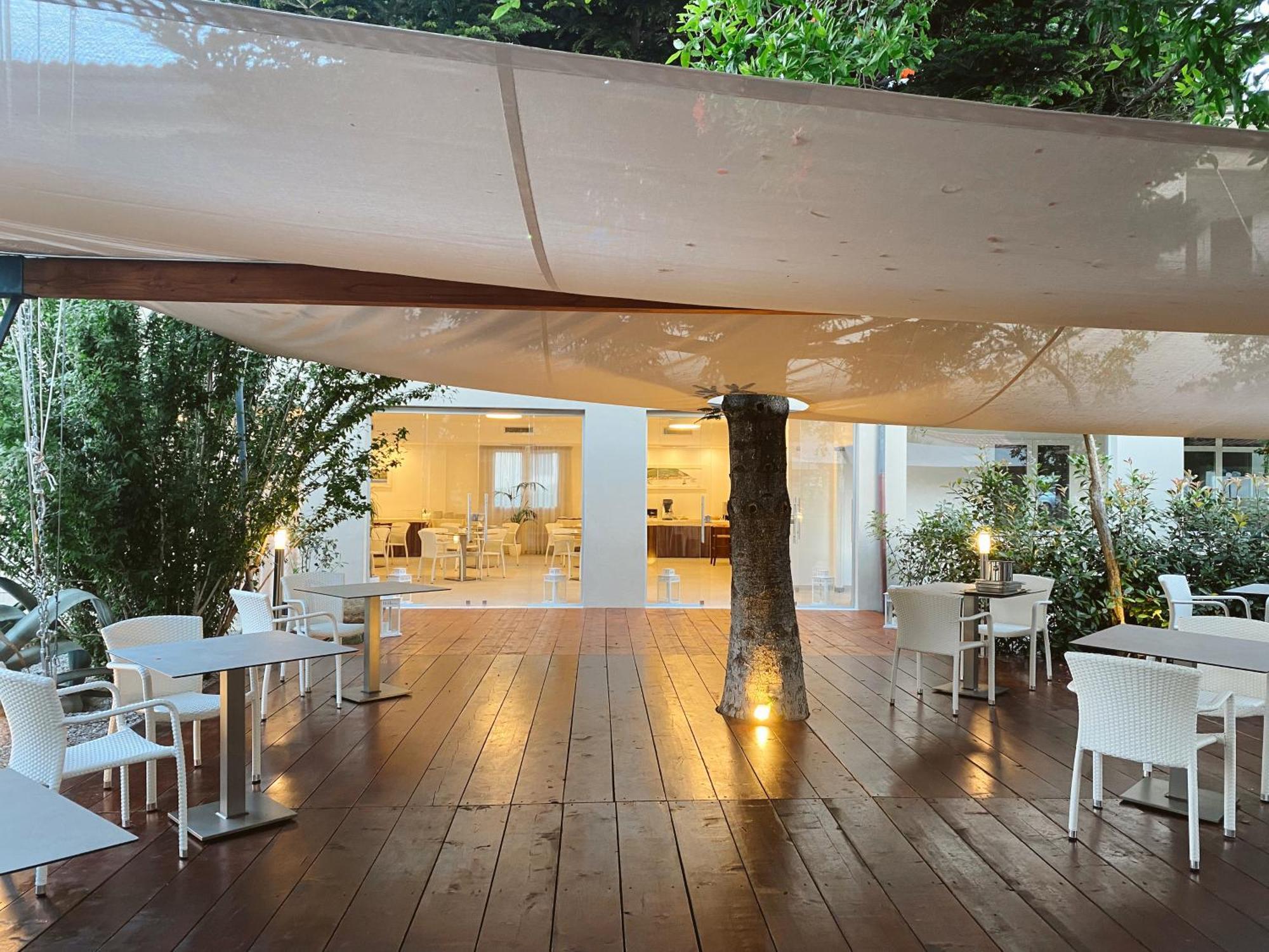 Tamerici Hotel 4*
